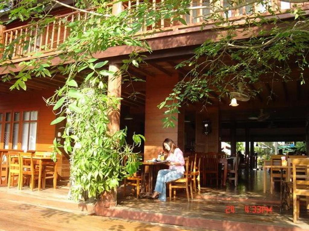 Riverhouse Hotel Ме-Саріанг Екстер'єр фото